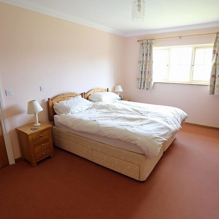 Redlands Farm Bed & Breakfast Stanwick  Buitenkant foto
