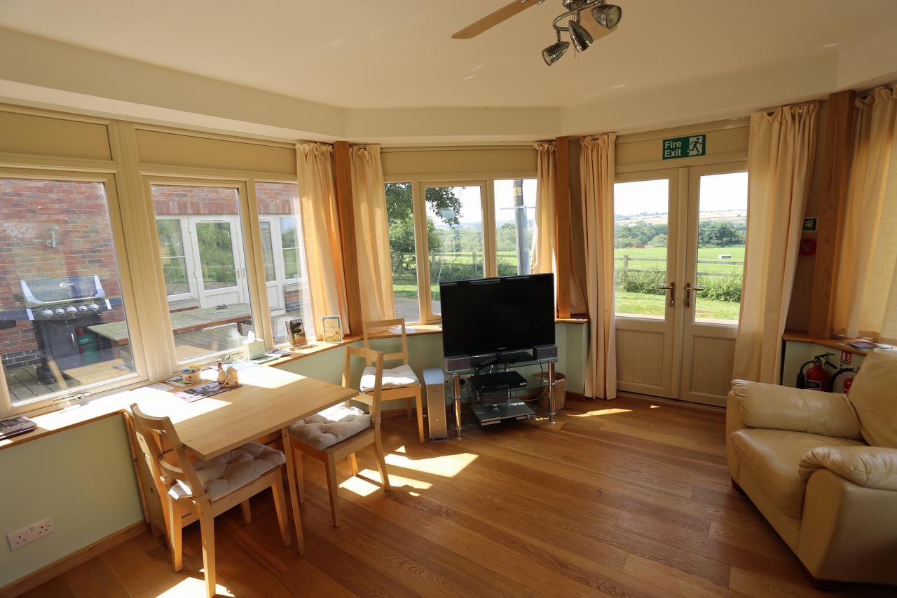 Redlands Farm Bed & Breakfast Stanwick  Buitenkant foto